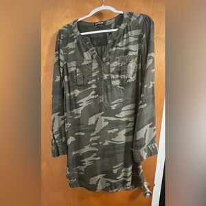 Express Camo Dress size medium